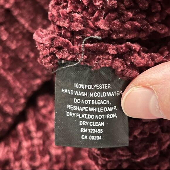 Design Lab Lord & Taylor Burgundy Chunky Knit Cold Shoulder Sweater Size XS - Picture 6 of 7